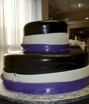 wedding-cake-disaster-11