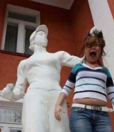 people-statue-fun-12