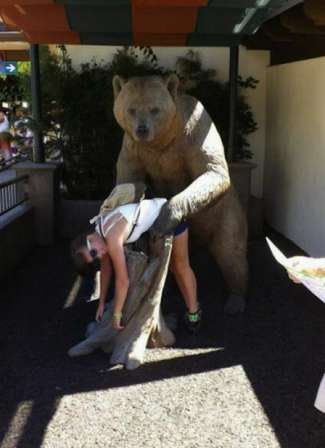 people-statue-fun-15