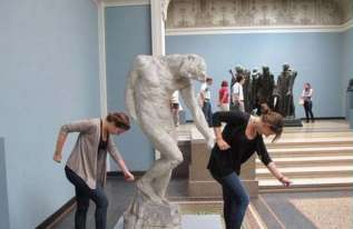 people-statue-fun-16