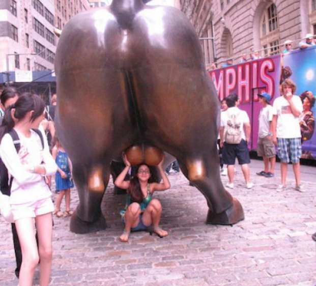 people-statue-fun-27