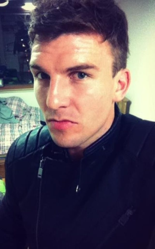 photo-forgot-to-check-15a