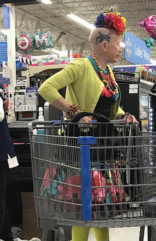 Lizard Trying To Find An Empty Spot - Indiana