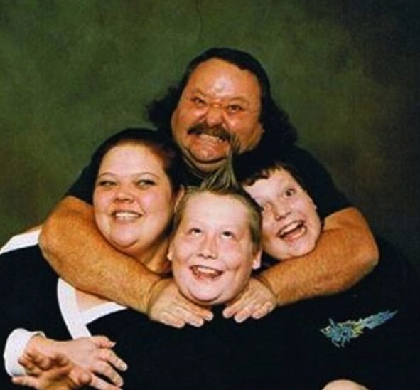 awkward-family-photo-15